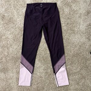 Women’s small leggings
